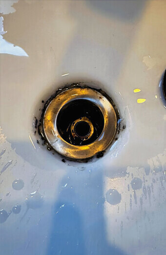https://blockeddrainsrivervale.com.au/uploads/2025/07/blocked-sink-21497.jpg
