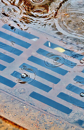 https://blockeddrainsrivervale.com.au/uploads/2025/07/stormwater-drains-58152.jpg